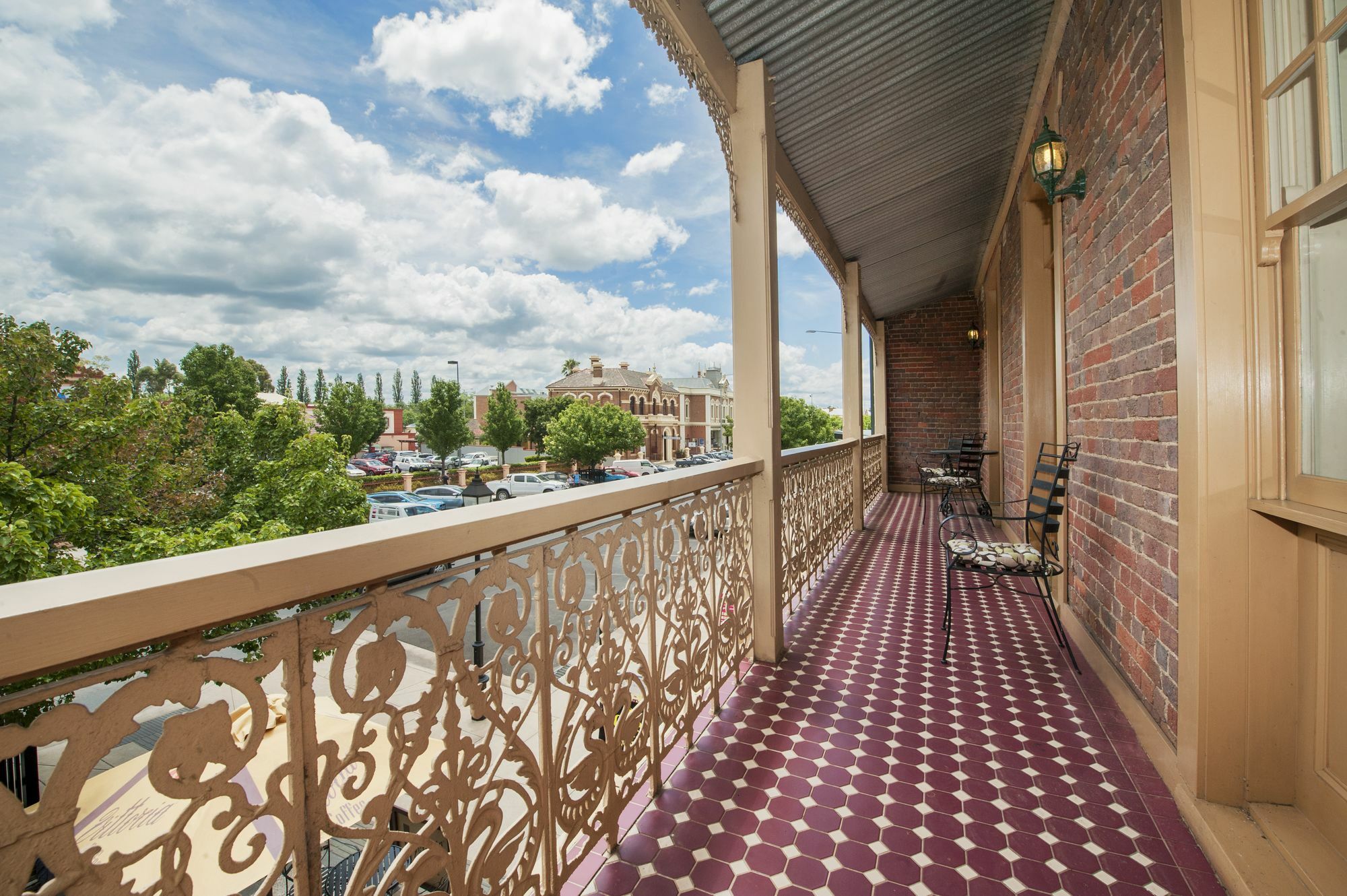 Cobb & Co Court Boutique Hotel Mudgee Exterior photo
